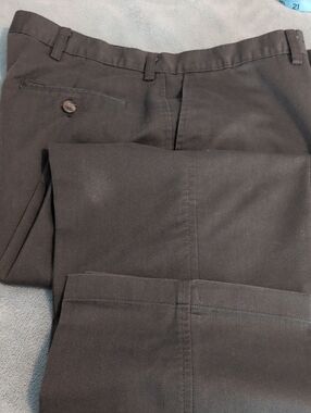 Haggar Men's Charcoal Flat-Front Dress Pants